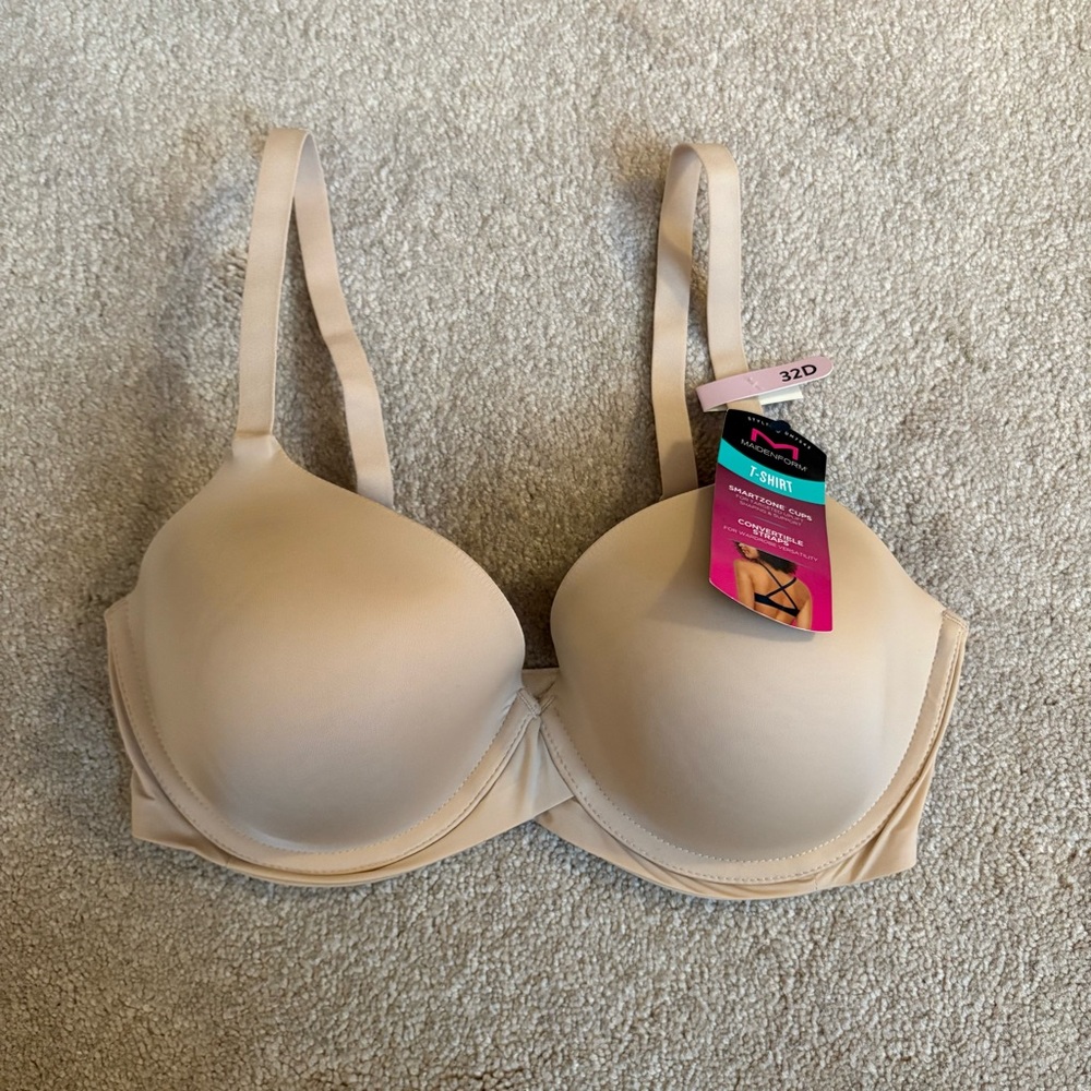 NWT - Maidenform T-Shirt Bra, Size 32D